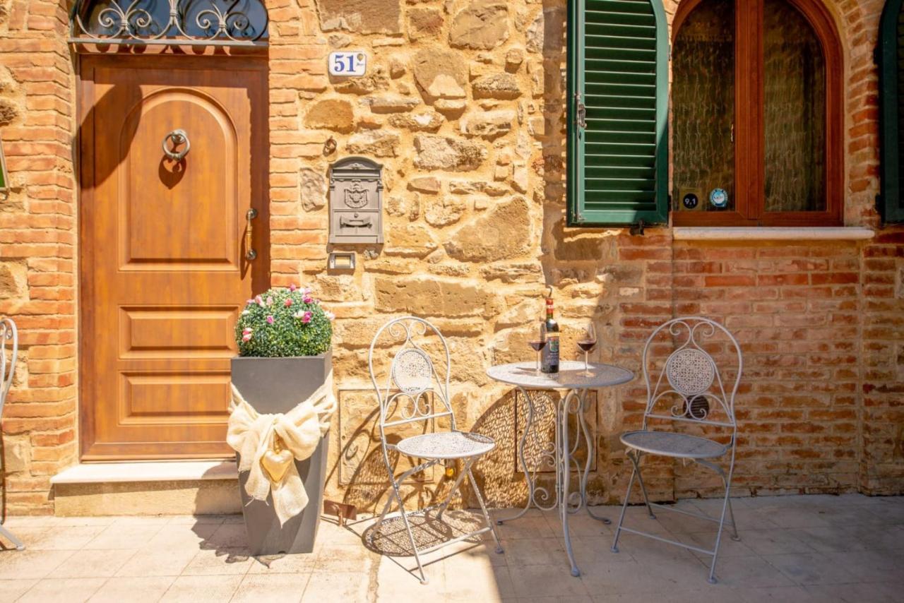 B&B Il Sogno Del Musicista Монтальчино Экстерьер фото